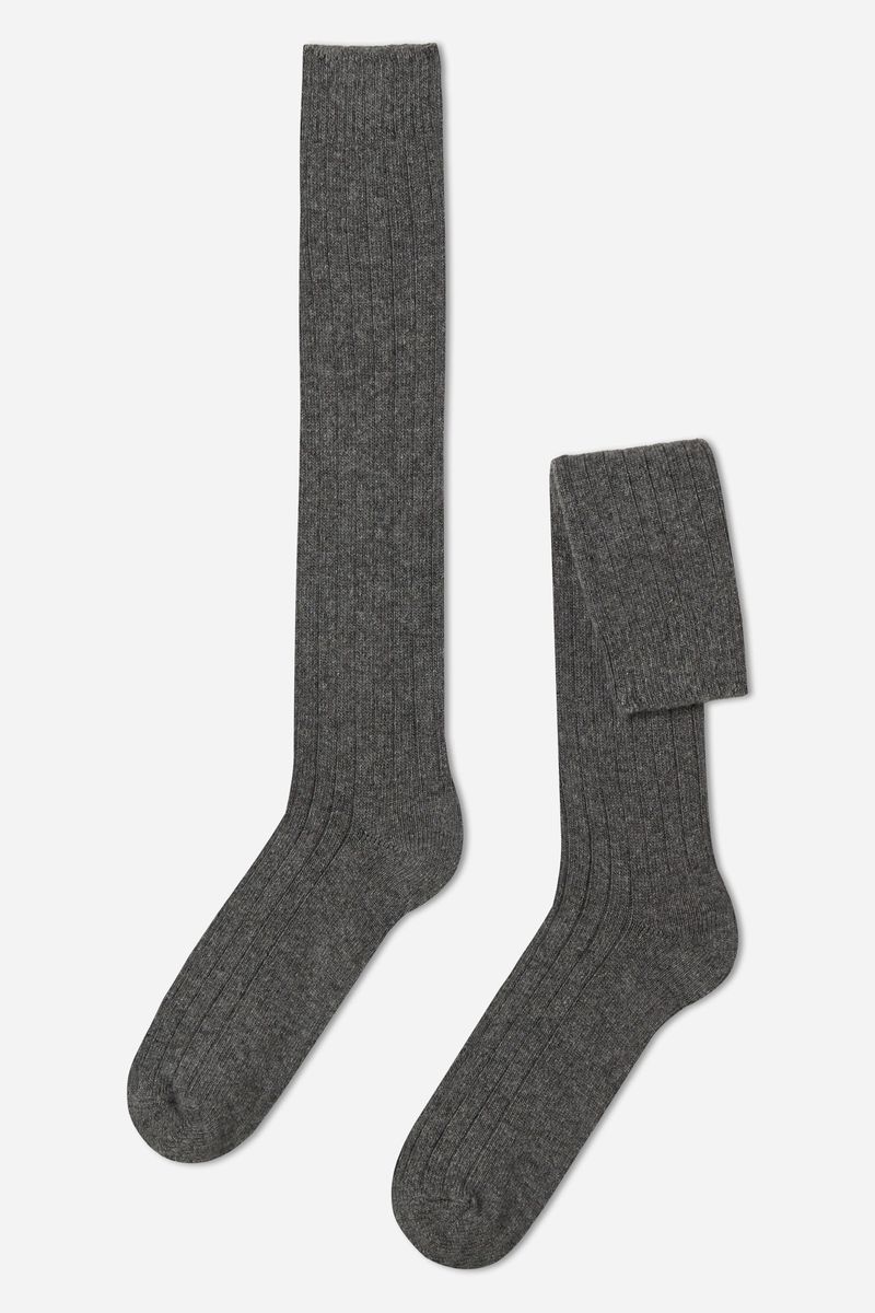 UL0024_042_V2_10-MEIA-CANO-ALTO-CANELADA-EM-LA-E-CASHMERE