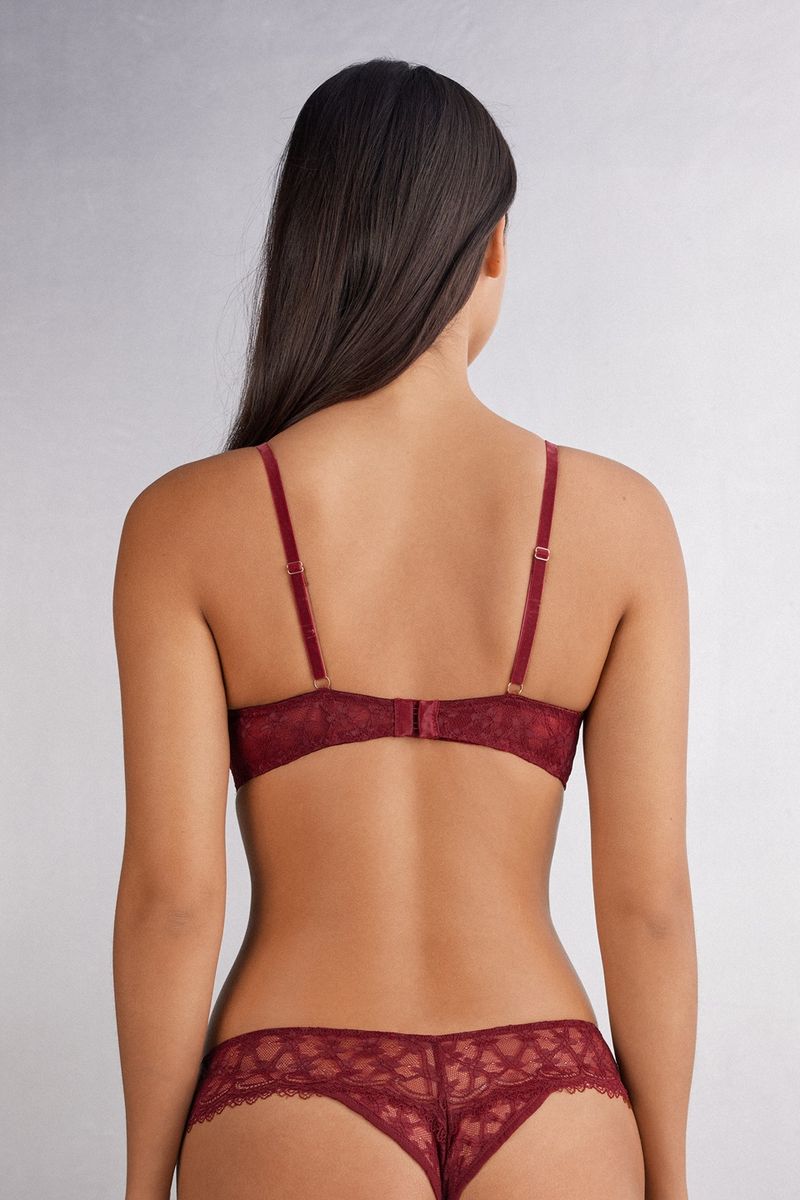 RBD2569_770J_2-SUTIA-BALCONETTE-SHE-IS-A-CLASSIC