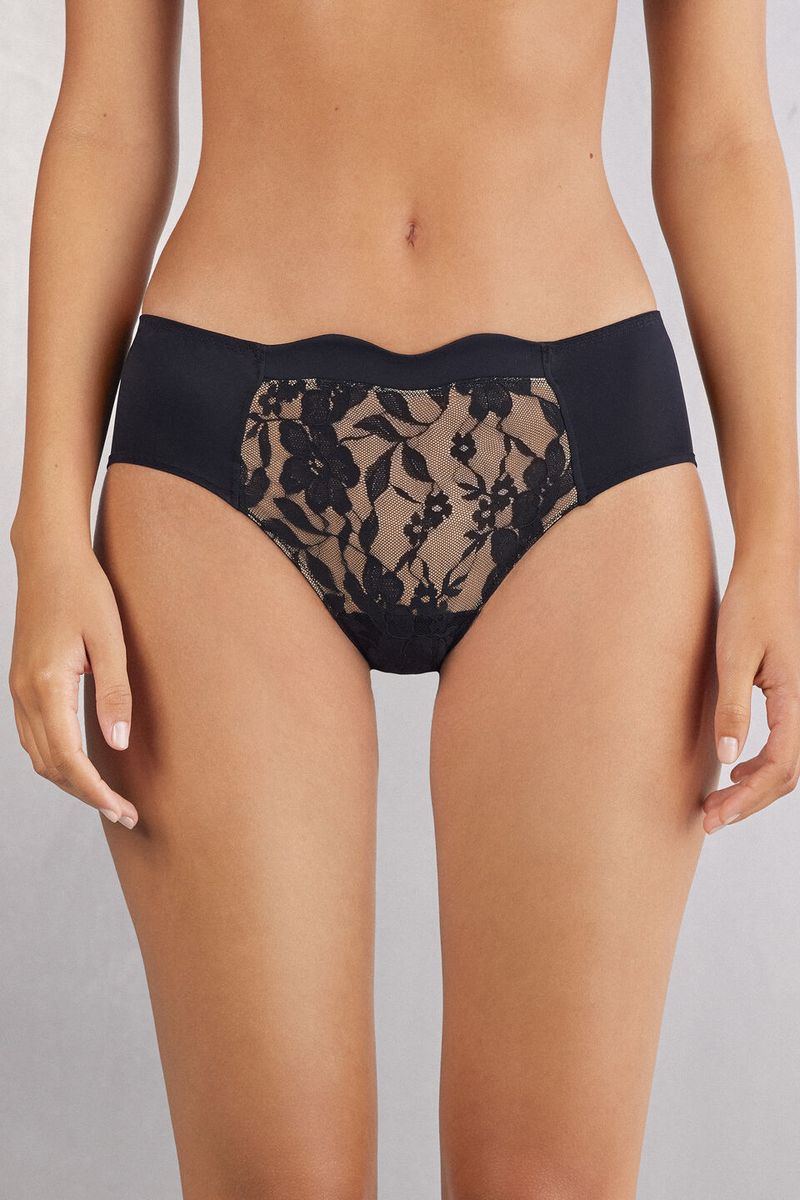 SID2544_019_3-CUECAS-MICROFIBRA-E-RENDA-THE-ART-OF-ROMANCE