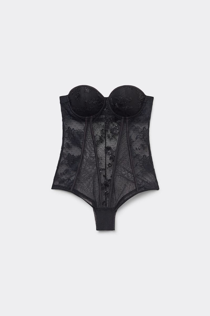 BID2553_019_10-BODY-GIADA-RENDA-COUTURE-DE-NUIT