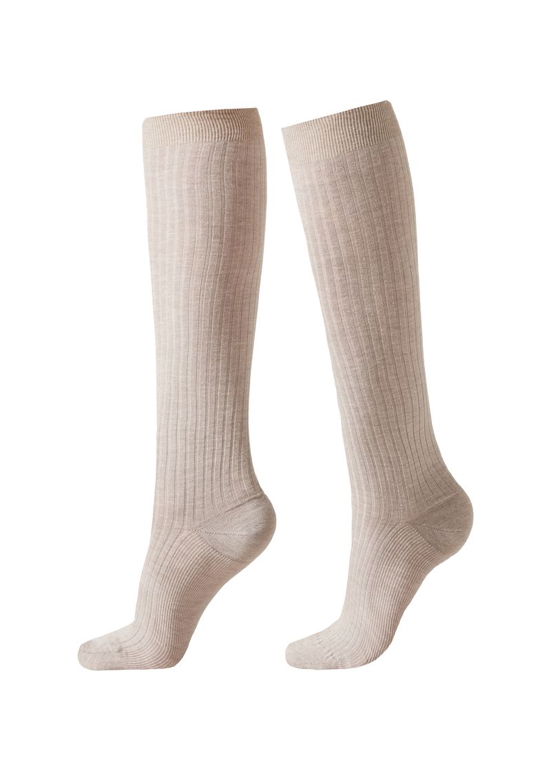 DL0085A_904_V4_13-MEIA-ALTA-COM-CASHMERE-CANELADA