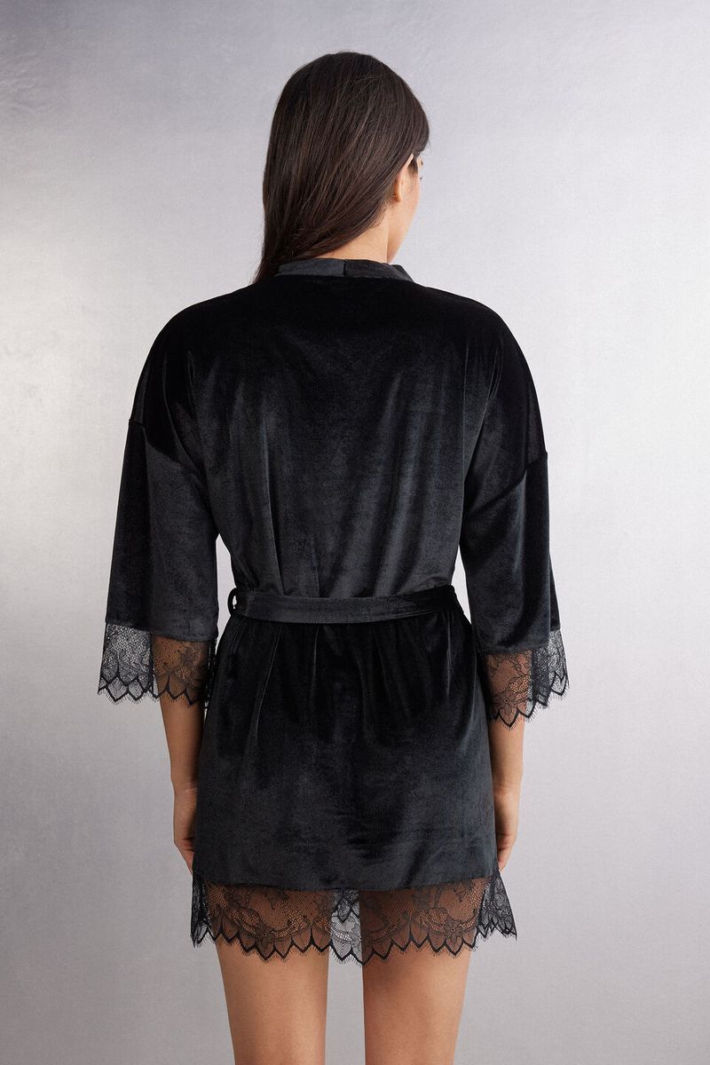 PVD2555_019_2-QUIMONO-EM-VELUDO-INTRIGUING-BEAUTY