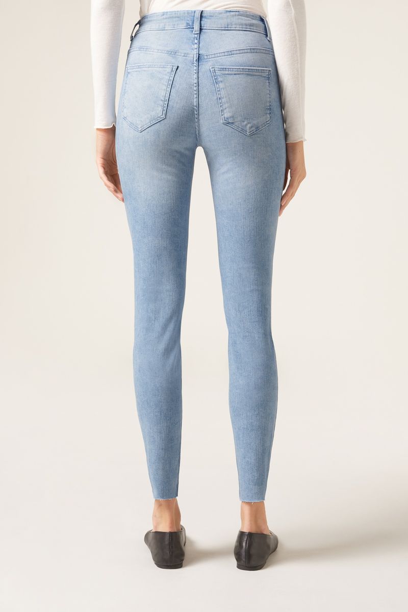 MODP1161_4940_V3_2-CALCA-JEANS-SKINNY-COM-BOTOES
