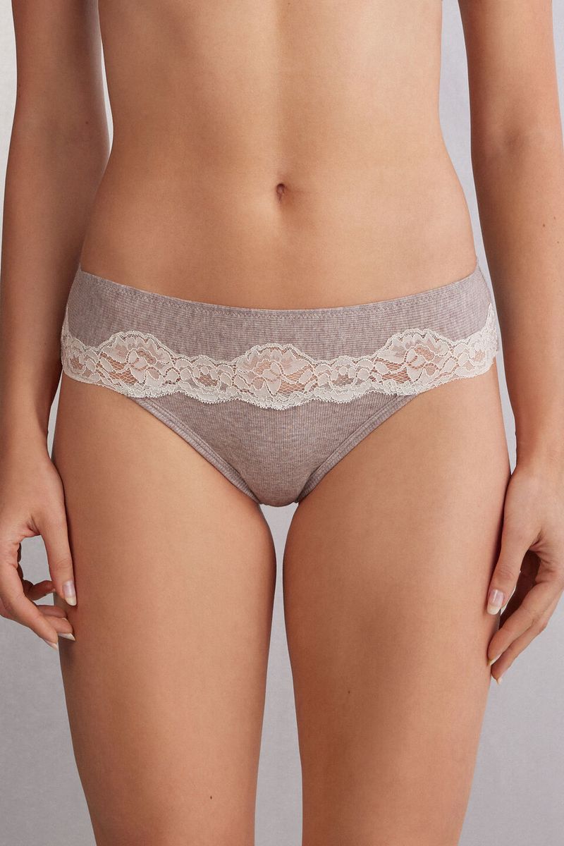 SBD2547_767J_3-CUECAS-BRASILEIRAS-EFFORTLESS-BEAUTY