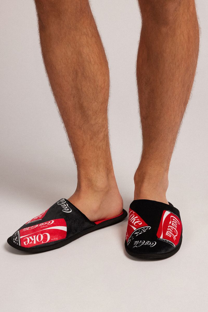 AI110U_019_1-PANTUFAS-COCA-COLA®