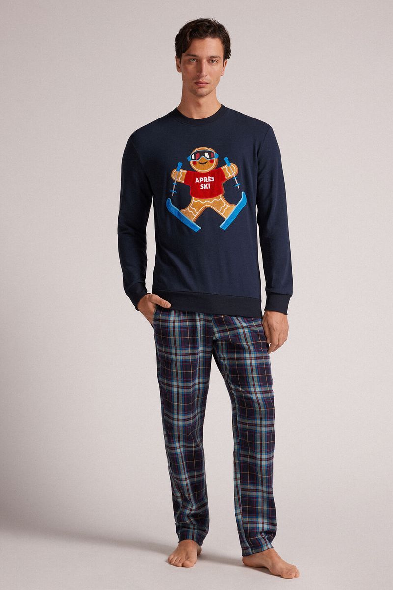 PLU631_800_1-PIJAMA-COMPRIDO-EM-MOLETAO-DE-MODAL-BONECO-DE-GENGIBRE-APRES-SKI