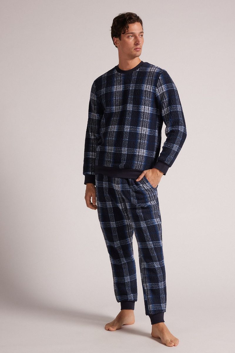 PLU634_714J_1-PIJAMA-COMPRIDO-PELUCIADO-XADREZ