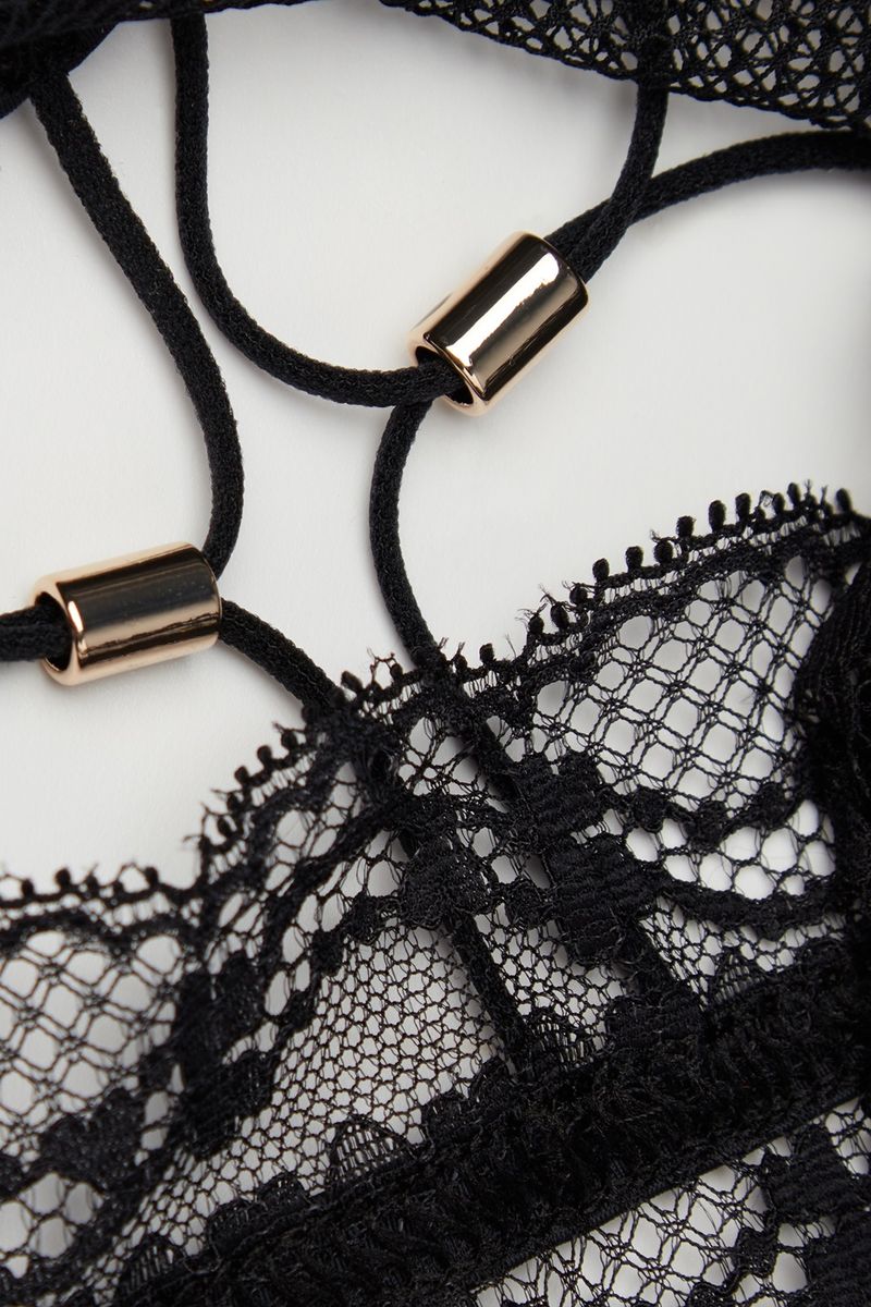 BOD2564_019_8-BODY-EM-RENDA-SLEEPLESS-NIGHTS