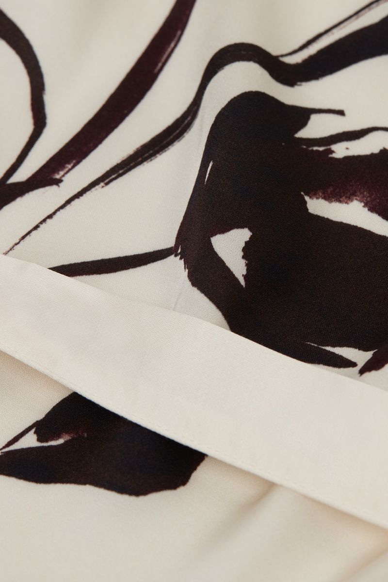 PVD2564_853J_8-ROBE-EM-CETIM-DE-VISCOSE-SLEEPLESS-NIGHTS