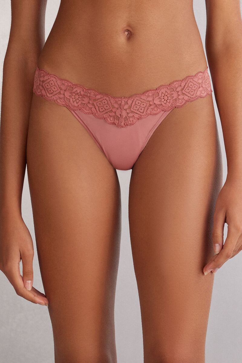 SB97O2_849J_3-CUECAS-BRASILEIRAS-ESTILO-ANOS-80-EM-RENDA-E-MICROFIBRA