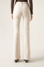 MIP082_5225_V2_2-JEANS-A-BOCA-DE-SINO-ELASTICOS