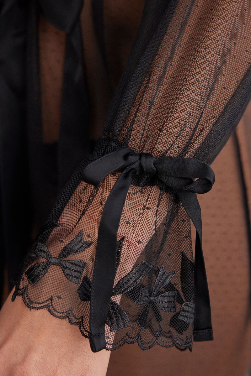 PVD2562_019_6-QUIMONO-EM-RENDA-FROU-FROU-ROMANCE