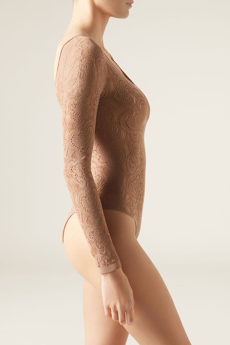 MODC2152_5241_V3_3-BODY-EM-RENDA