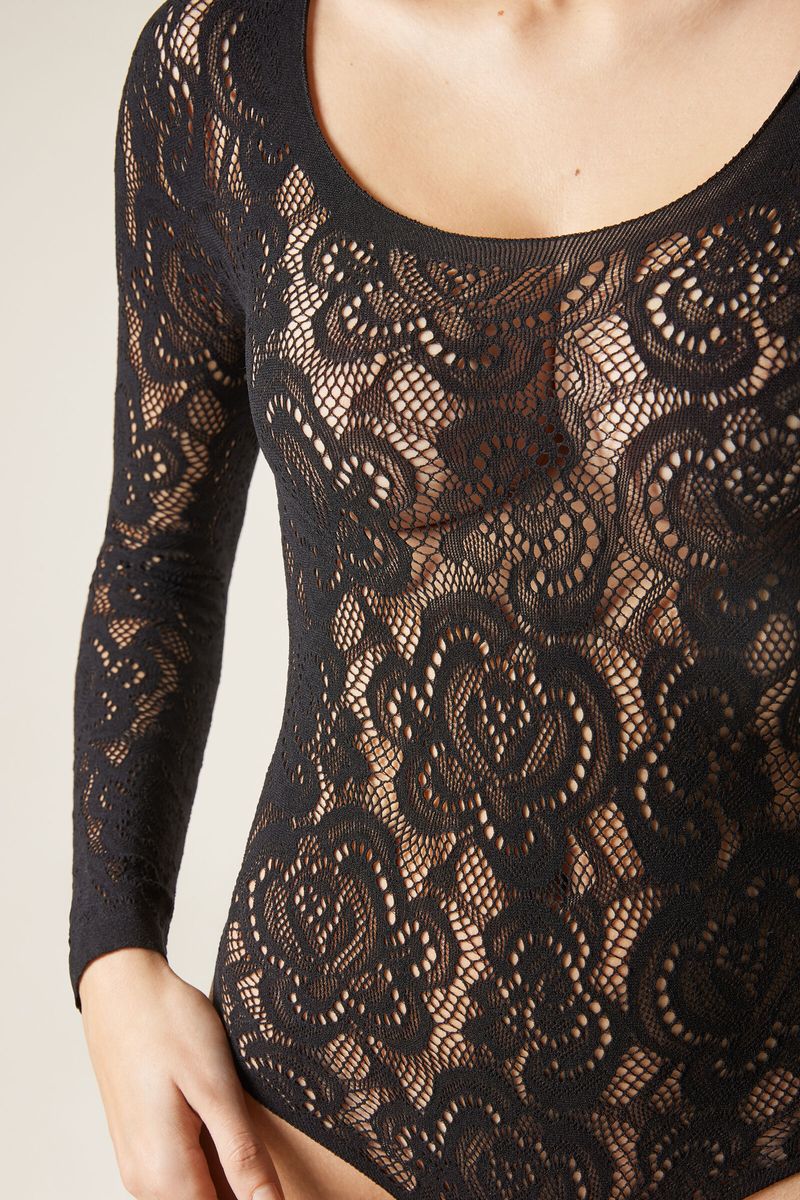 MODC2152_019_6-BODY-EM-RENDA