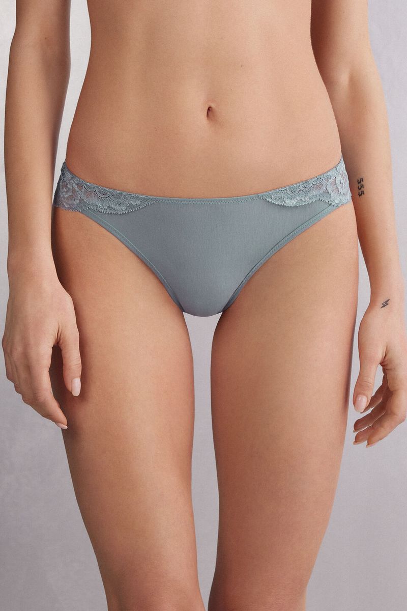 SBD2567_850J_3-CUECAS-BRASILEIRAS-EMBRACE-SIMPLICITY