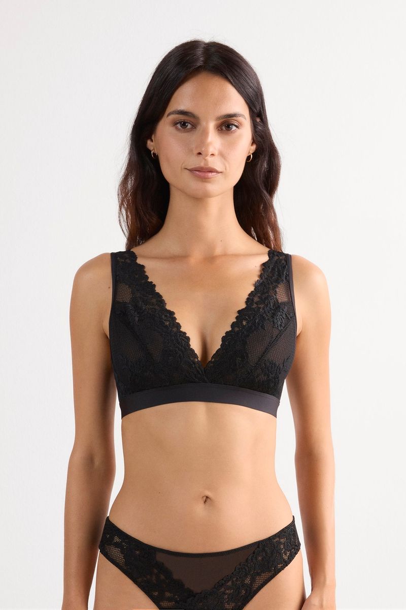 RSD1294_019_3-SUTIA-TRIANGULO-LARA-PRETTY-FLOWERS