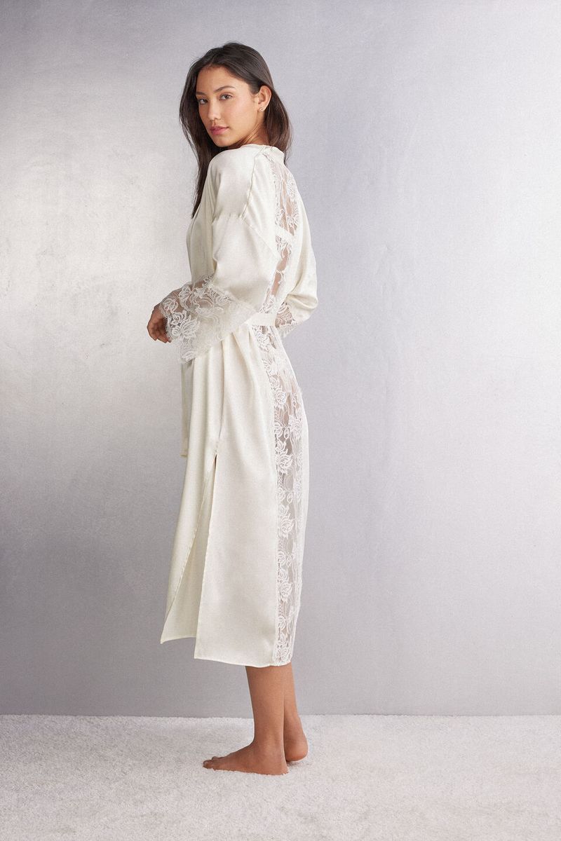 PVD2563_2127_1-ROBE-COMPRIDO-EM-SEDA-THE-SIMPLEST-PLEASURES