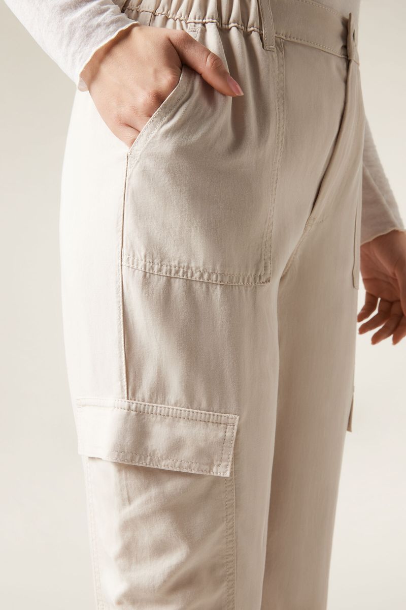 MODP1265_076F_6-JOGGER-CARGO-ULTRA-LIGHT