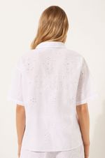 0BDA173_895C_2-CAMISA-CURTA-EM-RENDA