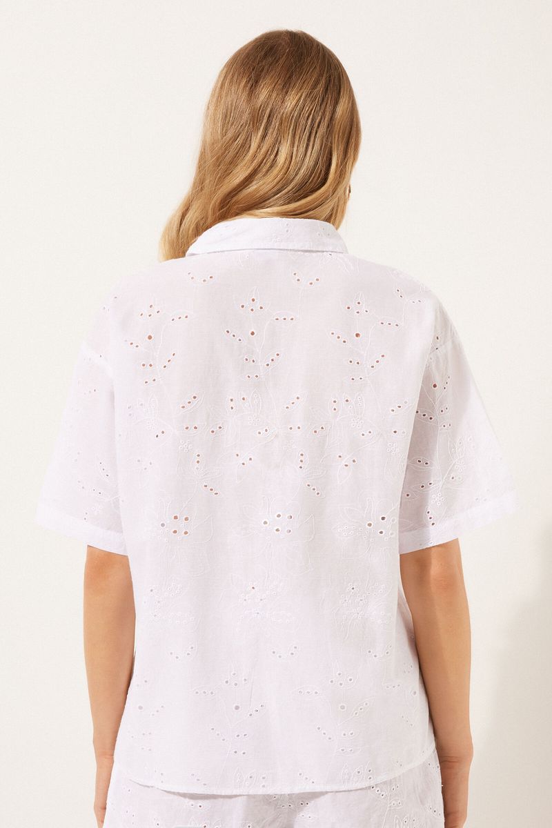 0BDA173_895C_2-CAMISA-CURTA-EM-RENDA