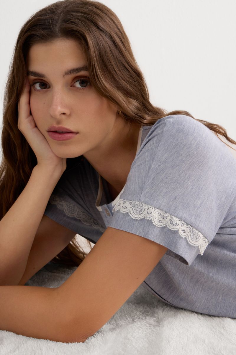 PCN700A_009J_6-CAMISOLA-ABERTA-NA-FRENTE-COM-DETALHES-EM-RENDA