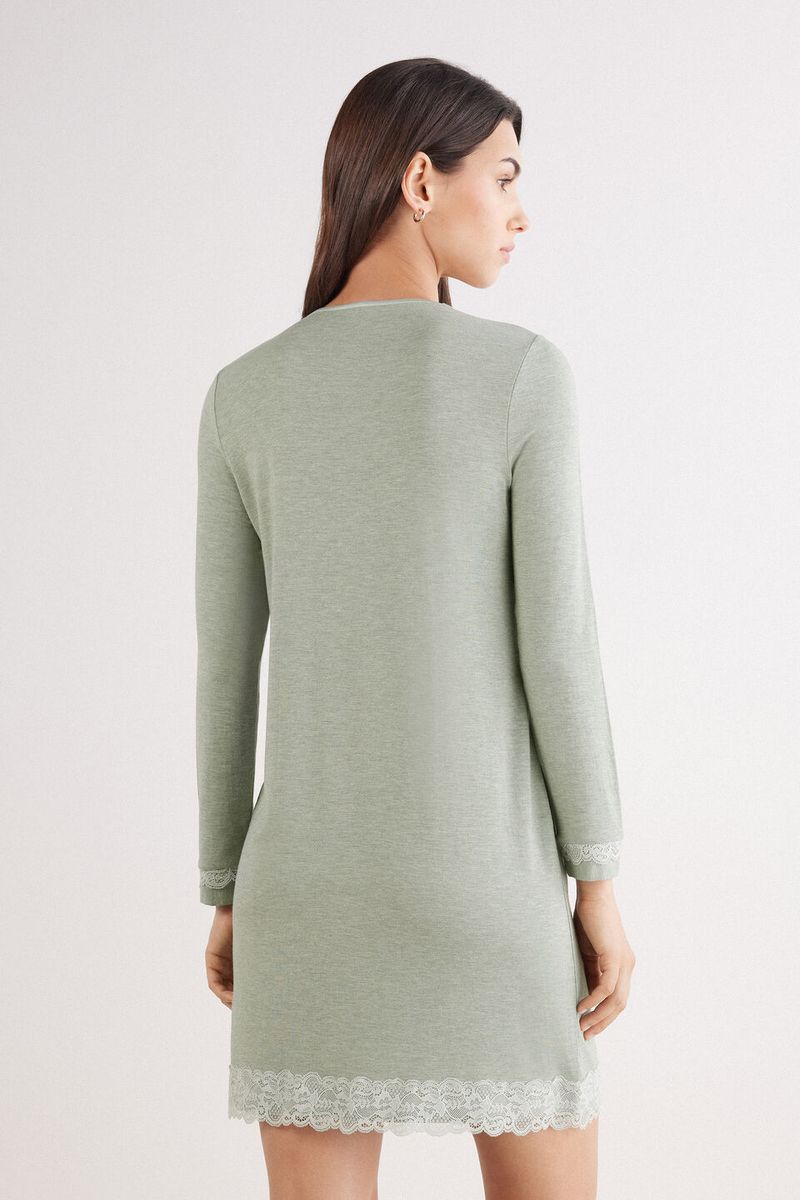 PCN700_949J_2-CAMISA-DE-NOITE-ABERTA-COM-DETALHES-EM-RENDA