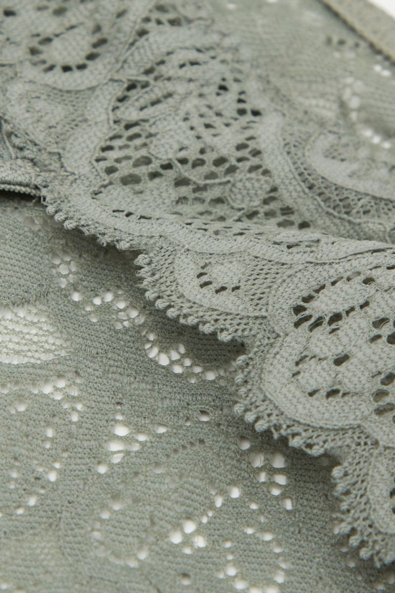 SID97P_657J_8-CALCINHA-EM-RENDA