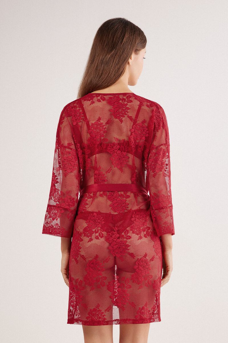 PVD2585_9888_2-ROBE-EM-RENDA-LA-FEMME-FATALE