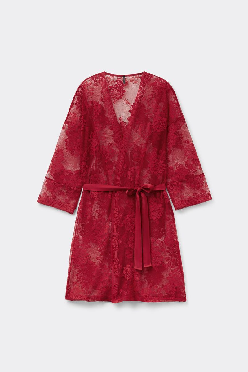 PVD2585_9888_10-ROBE-EM-RENDA-LA-FEMME-FATAL