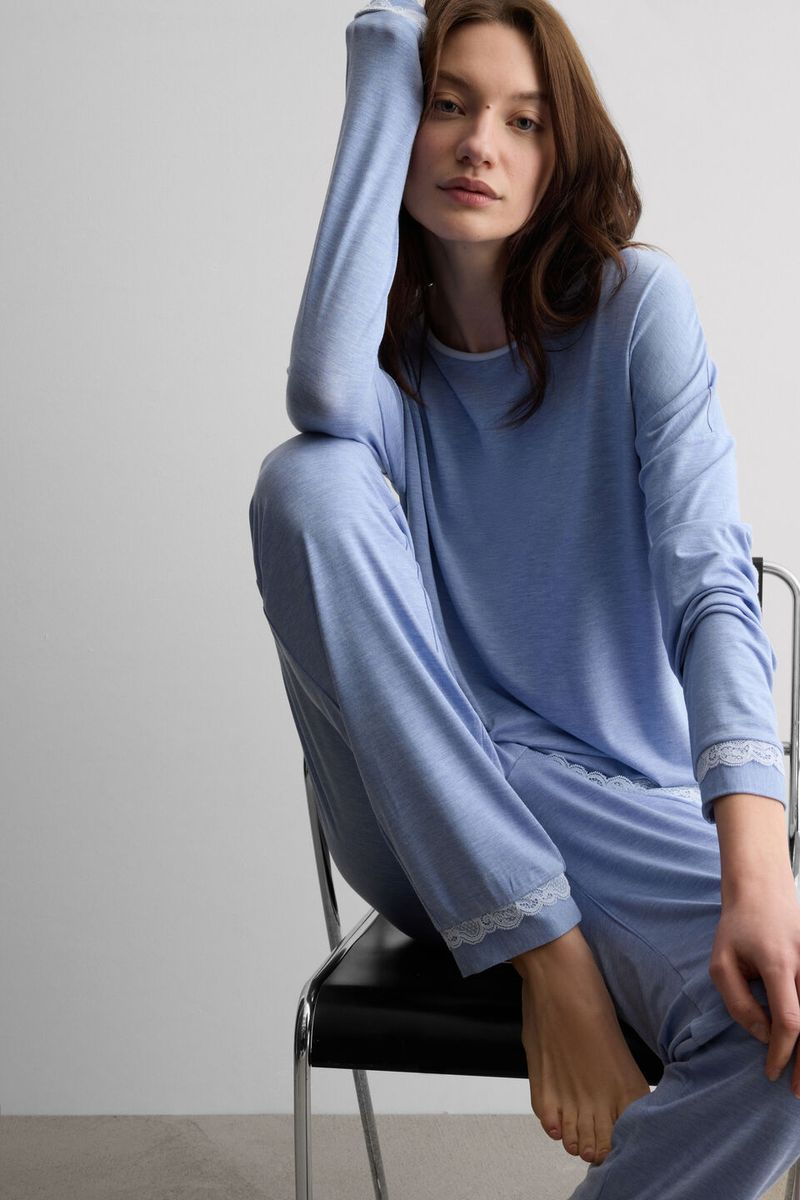 PLD700C_069K_1-PIJAMA-COMPRIDO-EM-MODAL-COM-RENDA