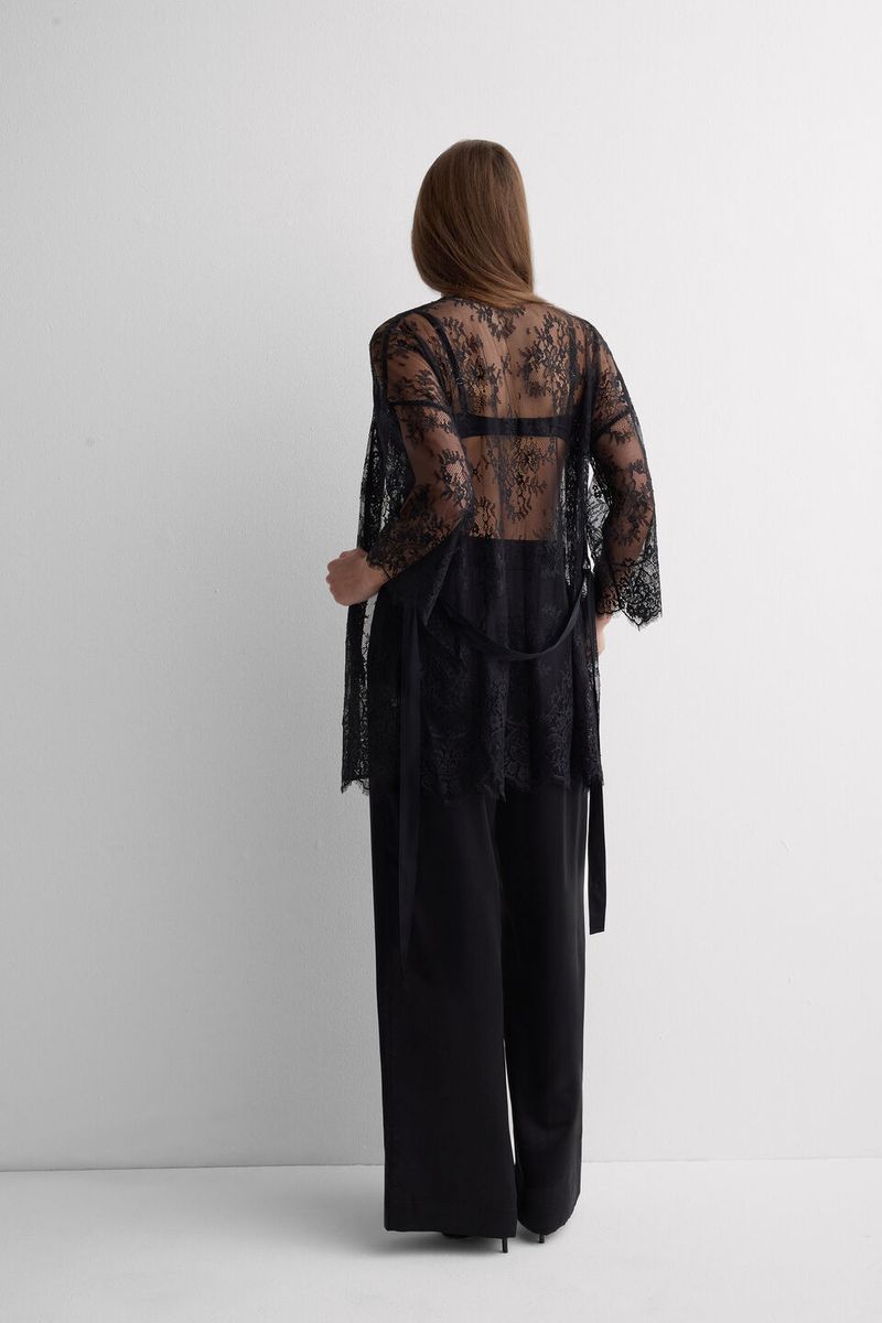 PVD186_019_2-ROBE-EM-RENDA-ELEGANCE-EMBODIED
